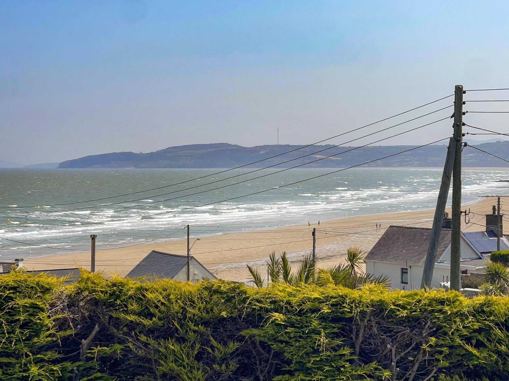 Beach Cottage Benllech Exteriör bild